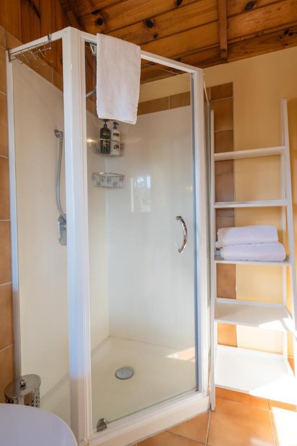 Supacute Character Cottage, Wifi, Sky Tv, Spa Bath, Spa Bath, Dble Kayak And Possibly A Car! Palm Beach 外观 照片