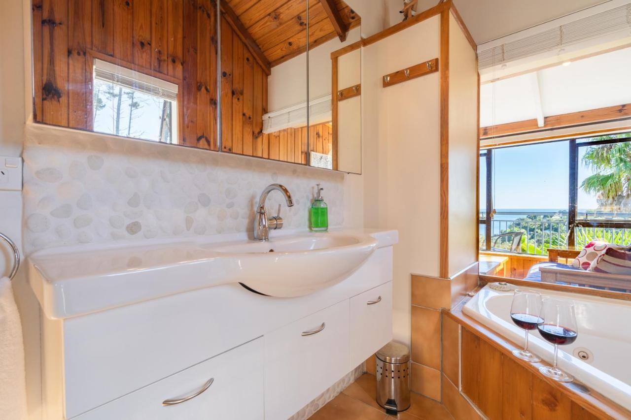 Supacute Character Cottage, Wifi, Sky Tv, Spa Bath, Spa Bath, Dble Kayak And Possibly A Car! Palm Beach 外观 照片