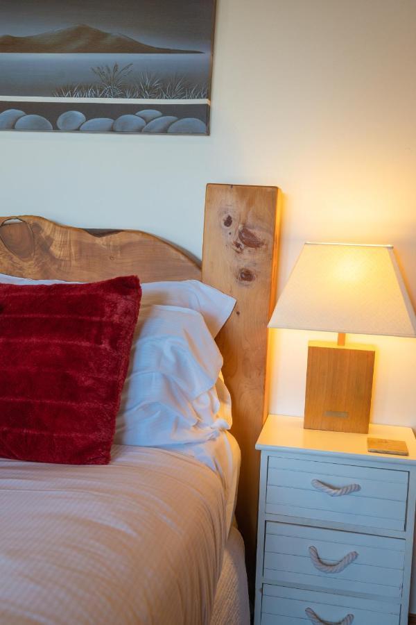 Supacute Character Cottage, Wifi, Sky Tv, Spa Bath, Spa Bath, Dble Kayak And Possibly A Car! Palm Beach 外观 照片